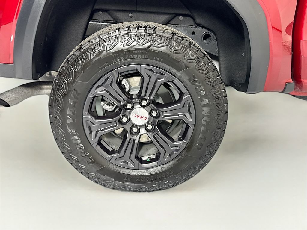 Used 2024 GMC Canyon Elevation w/ Convenience Package image 33