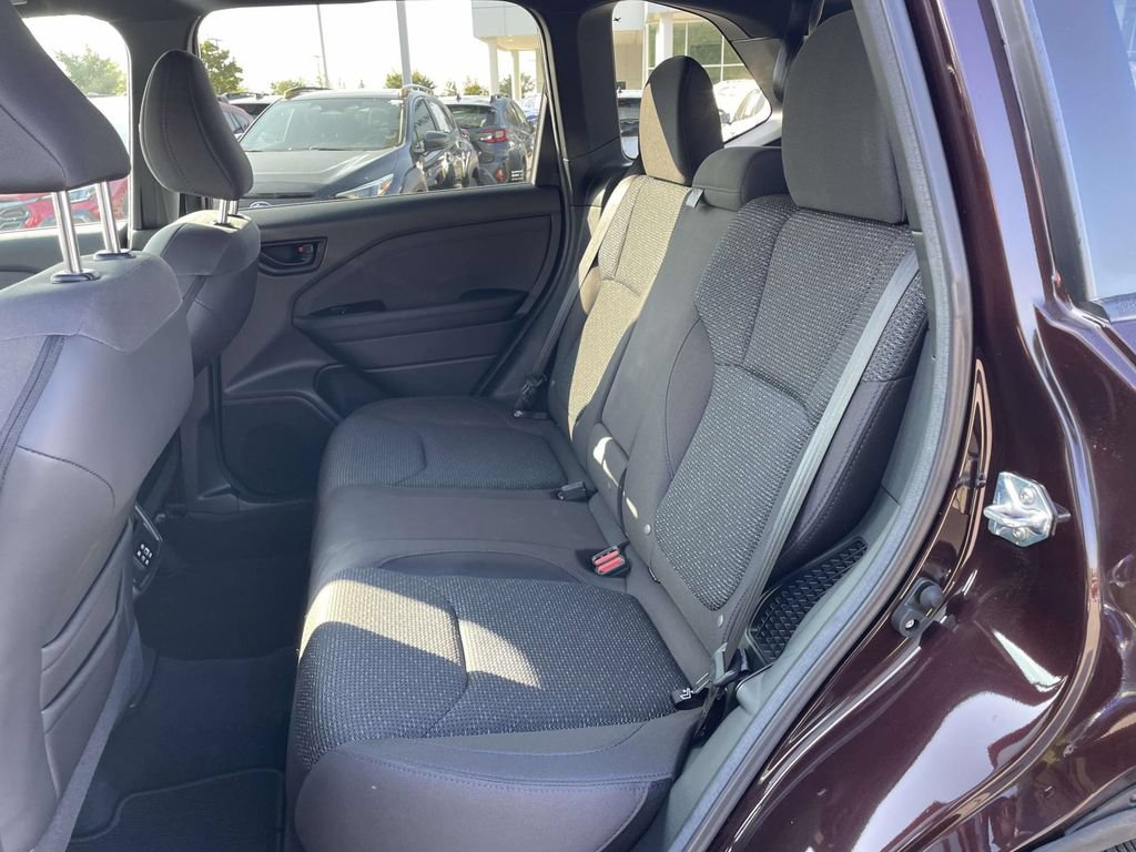Used 2026 Subaru Forester Premium AWD/4WD image 3