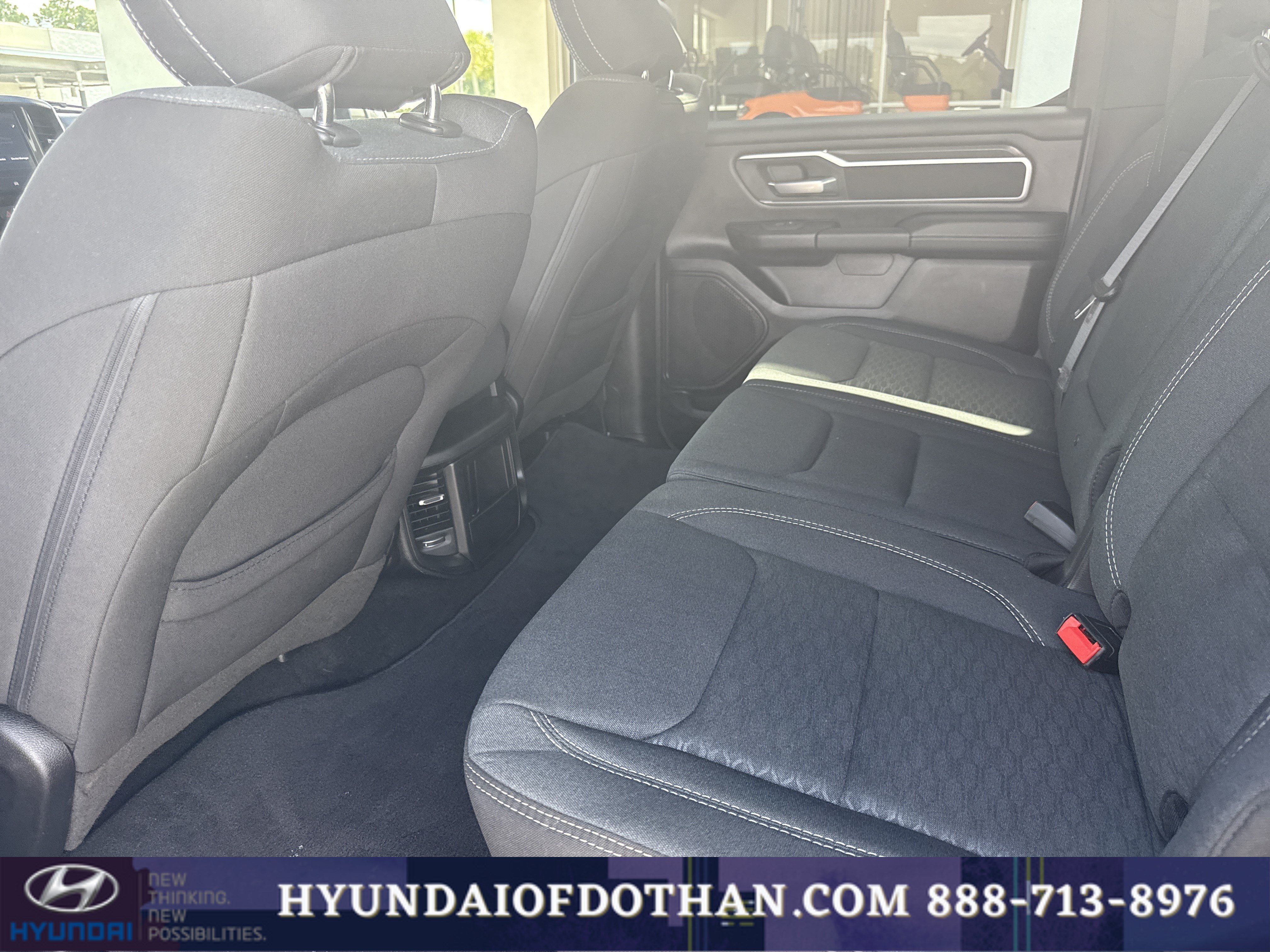 Used 2025 RAM 1500 Big Horn AWD/4WD image 11