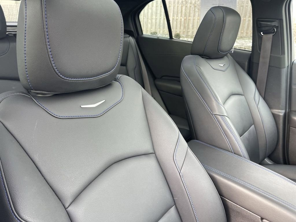 Certified 2024 Cadillac XT4 Sport w/ Cold Weather Package image 31