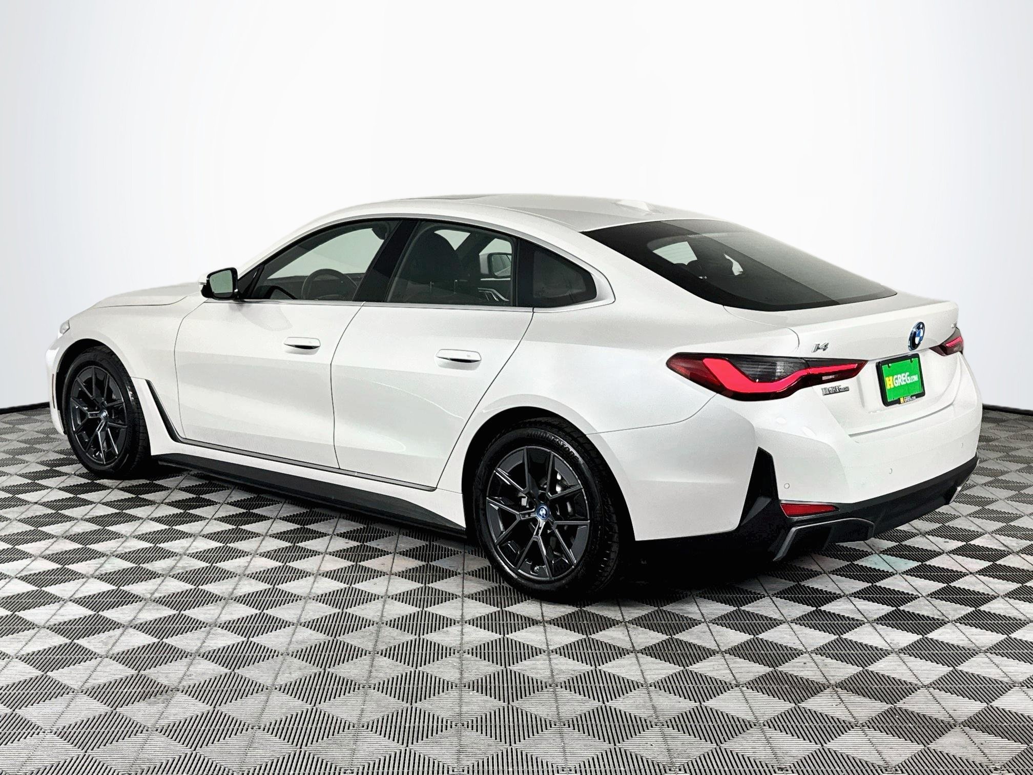 Used 2023 BMW i4 eDrive40 w/ Premium Package RWD image 6