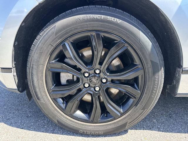 Used 2022 Ford Edge SE w/ Black Appearance Package AWD/4WD image 9