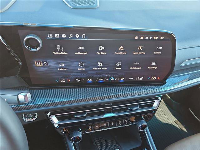 New 2027 Chevrolet Traverse Z71 w/ Enhanced Driving Package AWD/4WD image 12