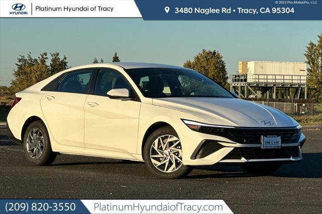 New 2026 Hyundai Elantra Blue