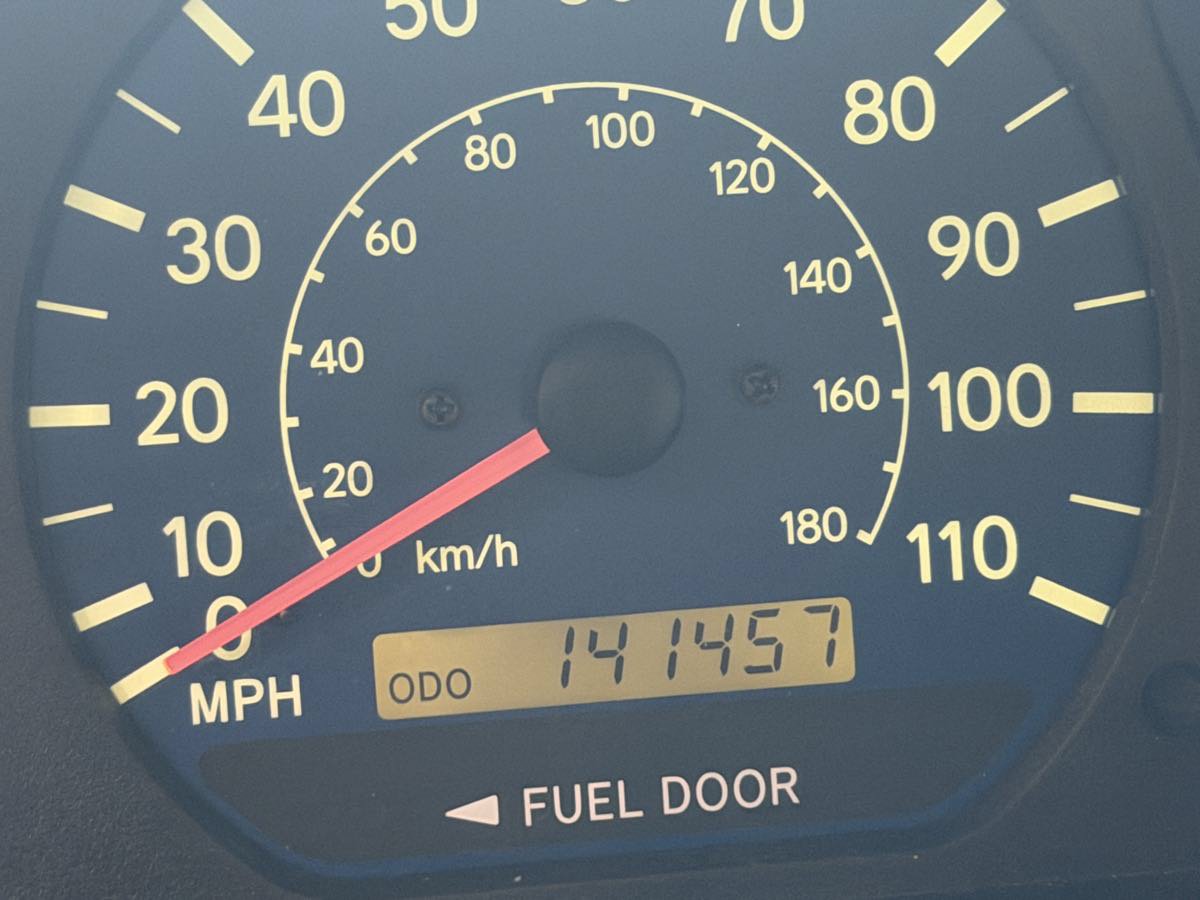 Used 2002 Toyota Sienna LE FWD image 15