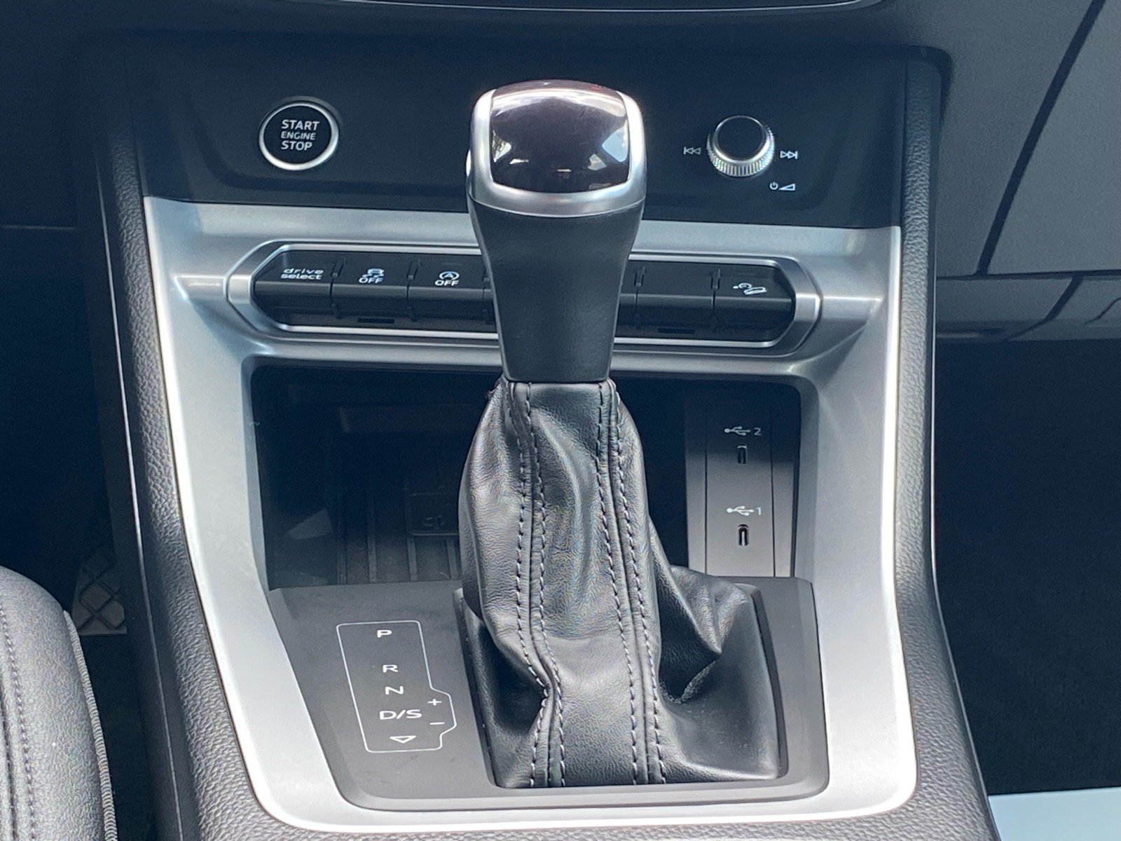 Used 2024 Audi Q3 2.0T Premium AWD/4WD image 10