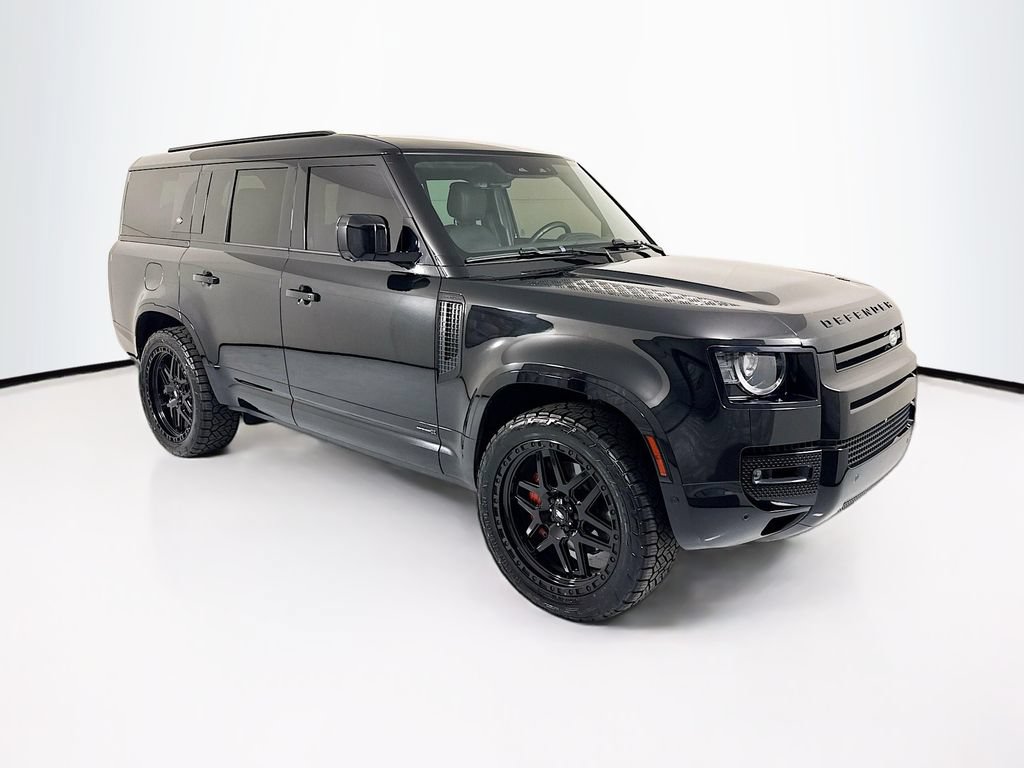 Certified 2023 Land Rover Defender 130 X AWD/4WD image 3