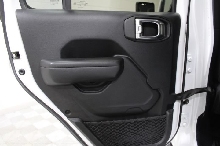 Used 2021 Jeep Gladiator Sport AWD/4WD image 19