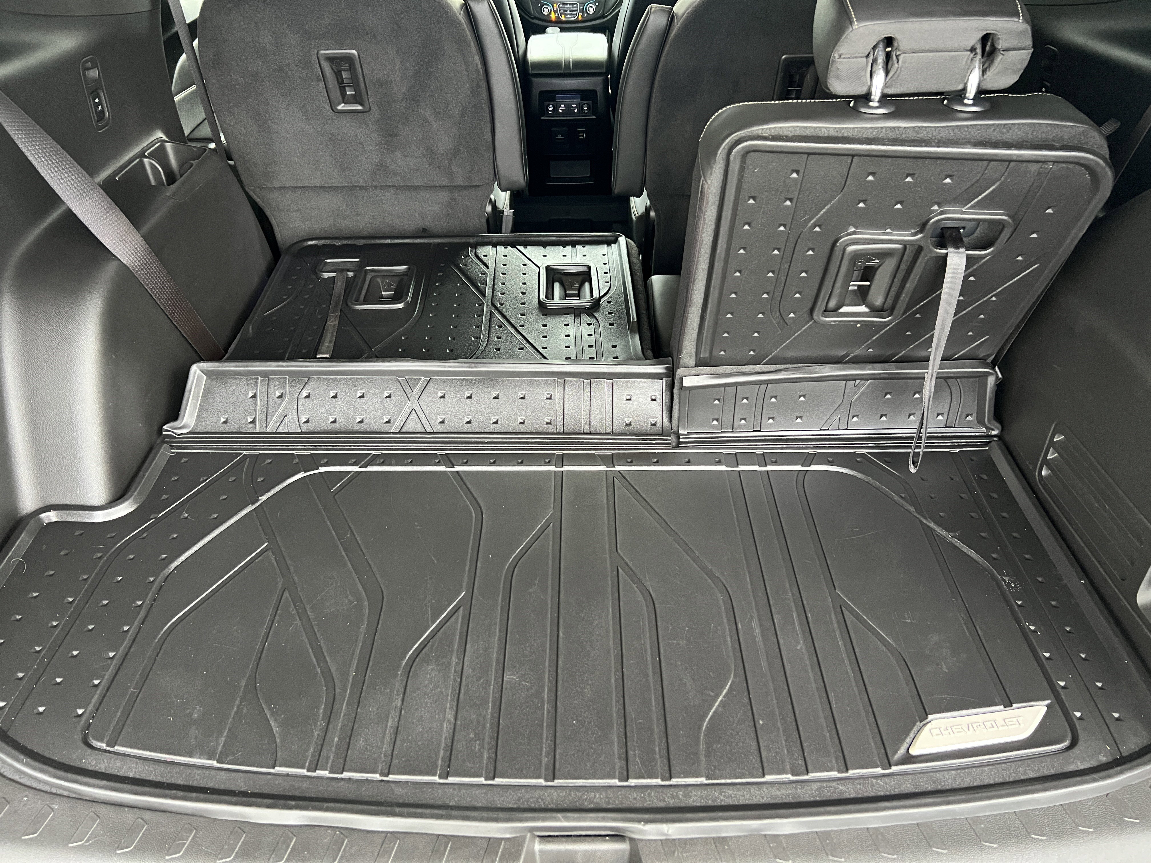 Used 2024 Chevrolet Traverse Premier w/ Redline Edition AWD/4WD image 20