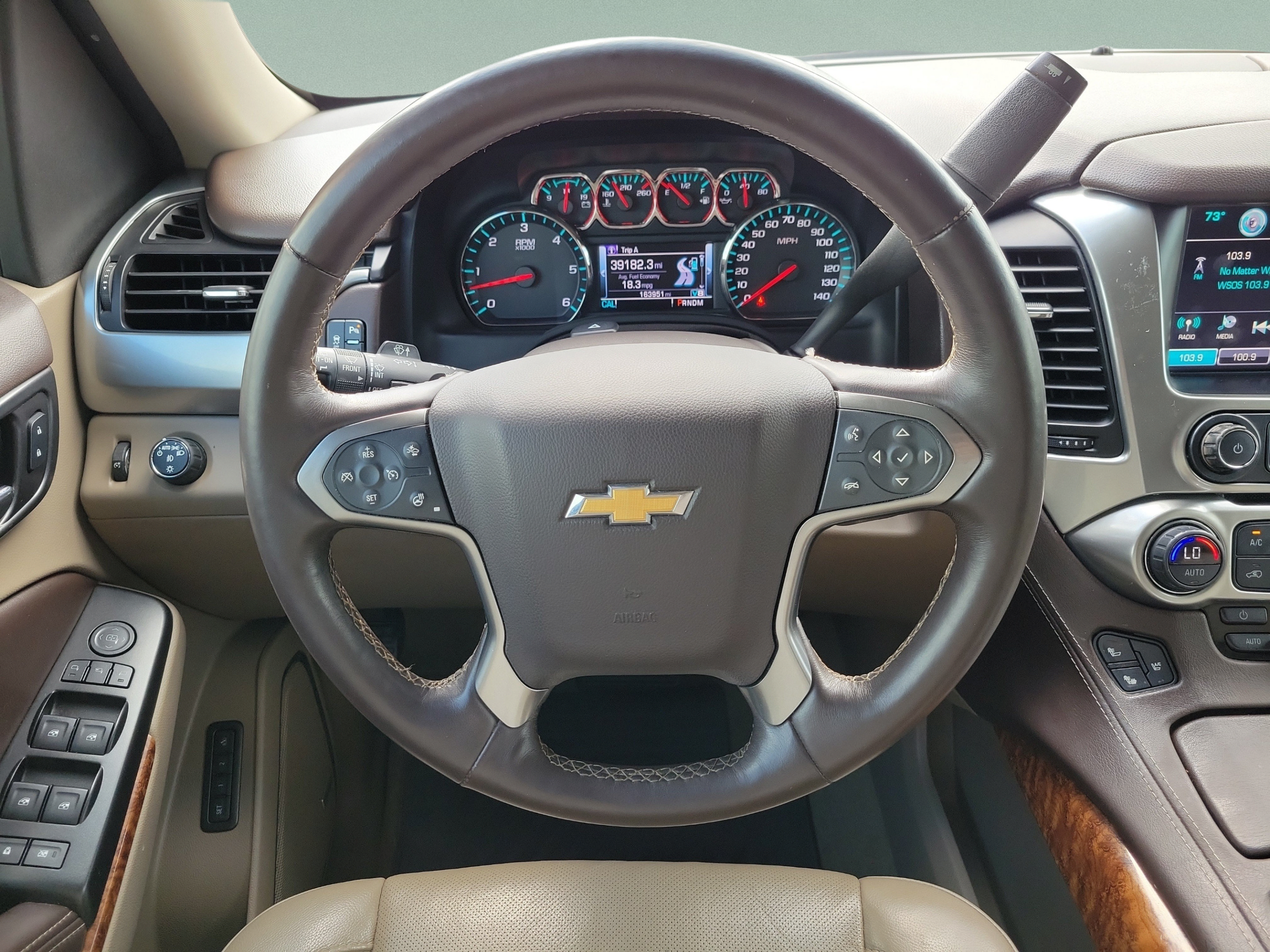 Used 2016 Chevrolet Suburban LTZ RWD image 14