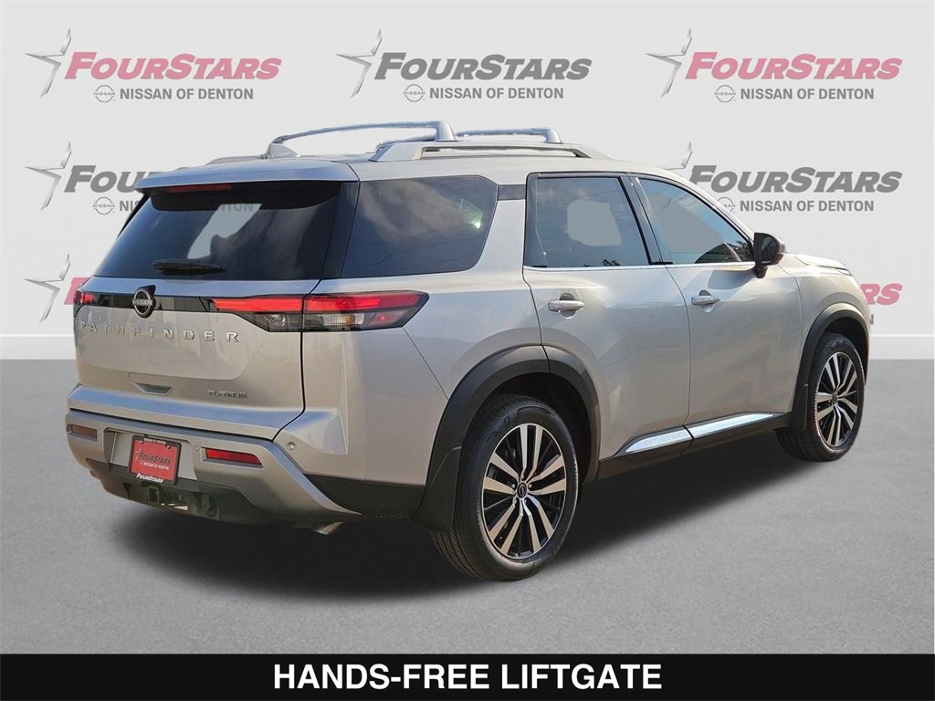 New 2025 Nissan Pathfinder Platinum image 4