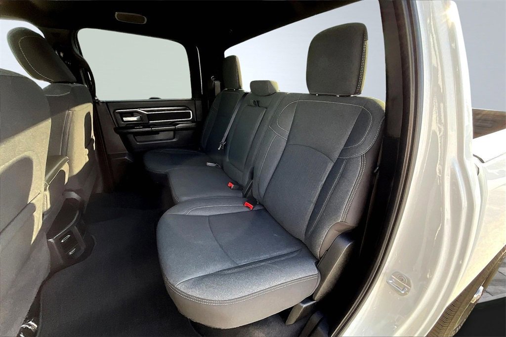 Used 2024 RAM 2500 Big Horn w/ Safety Group image 27