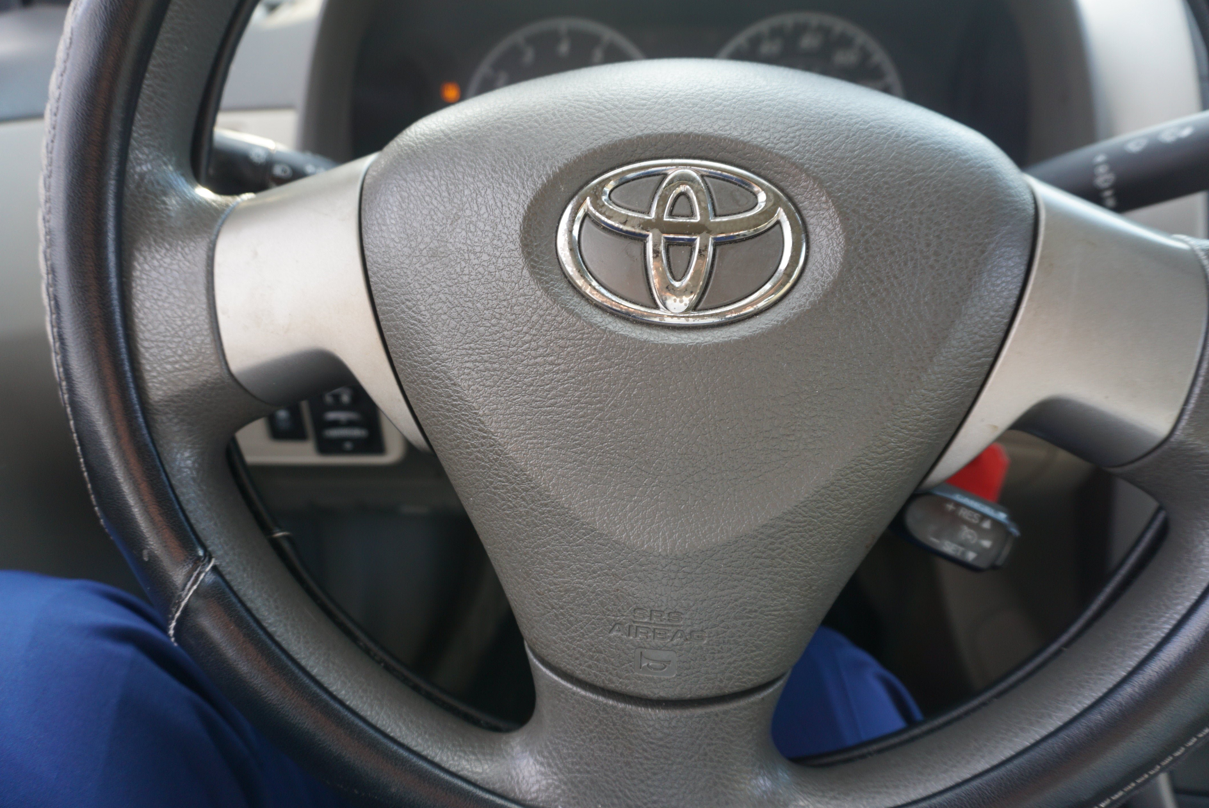 Used 2010 Toyota Corolla FWD image 8