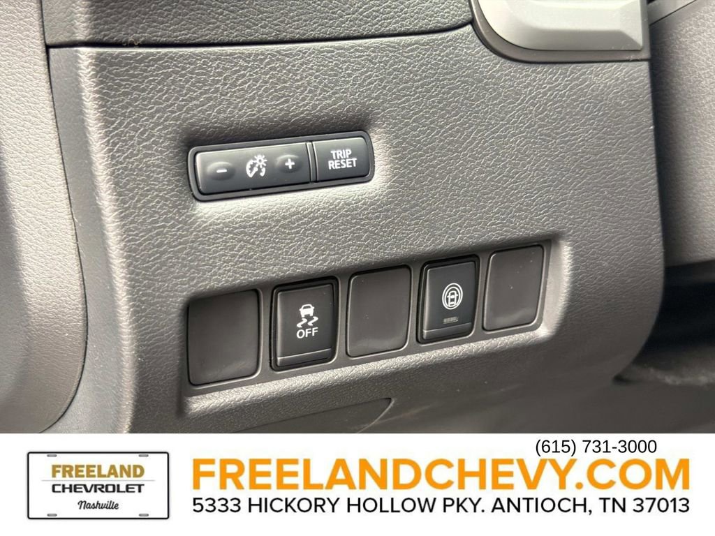 Used 2023 Nissan Murano SV image 26