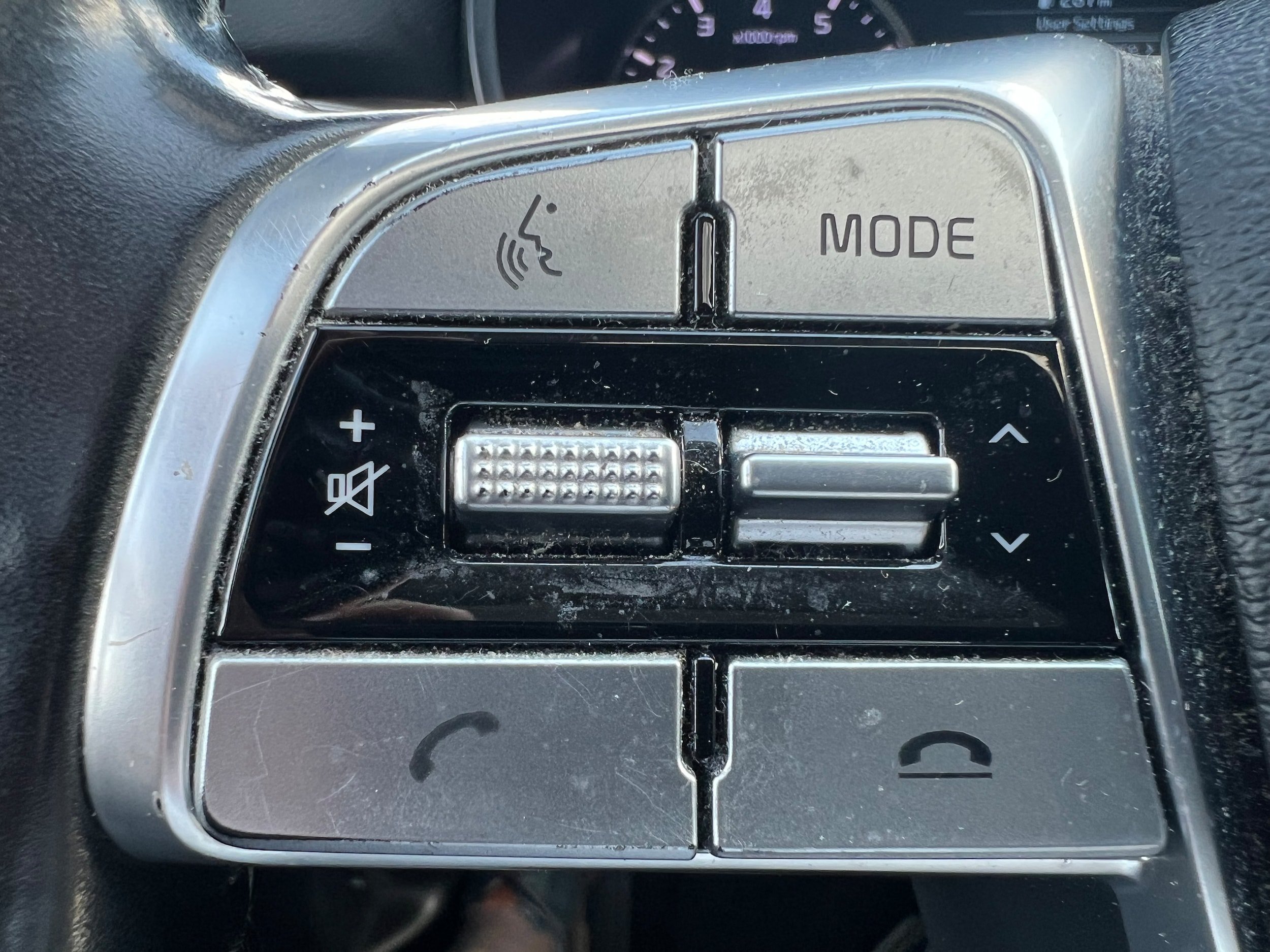 Used 2020 Kia Telluride EX FWD image 21