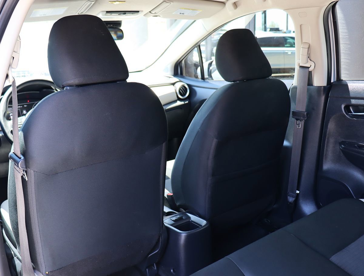 Used 2021 Nissan Versa SV FWD image 31