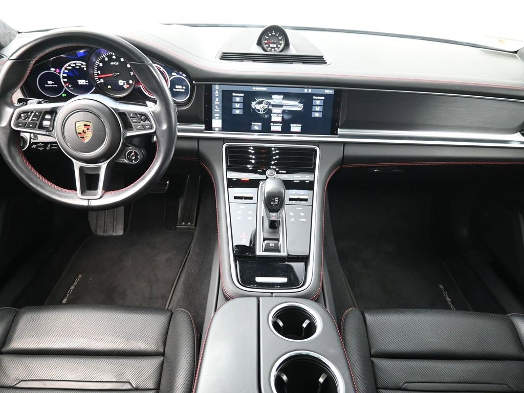 Certified 2019 Porsche Panamera GTS image 6