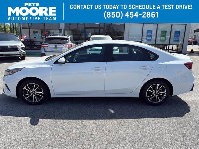 Used 2023 Kia Forte LXS FWD image 1