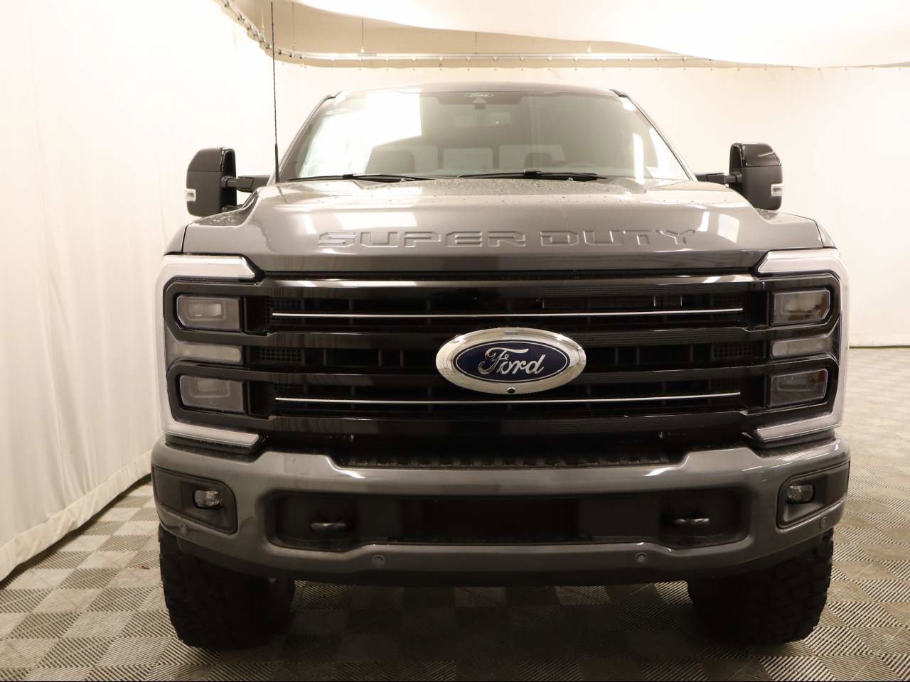 New 2026 Ford F250 Platinum image 4