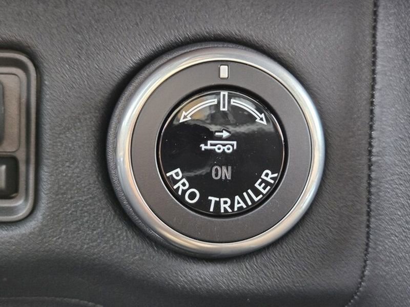 Used 2025 Lincoln Navigator L Black Label AWD/4WD image 30
