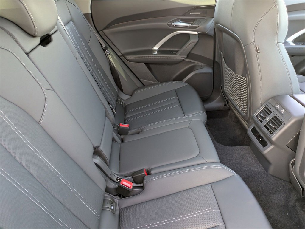 New 2025 Audi Q5 Premium Plus image 34