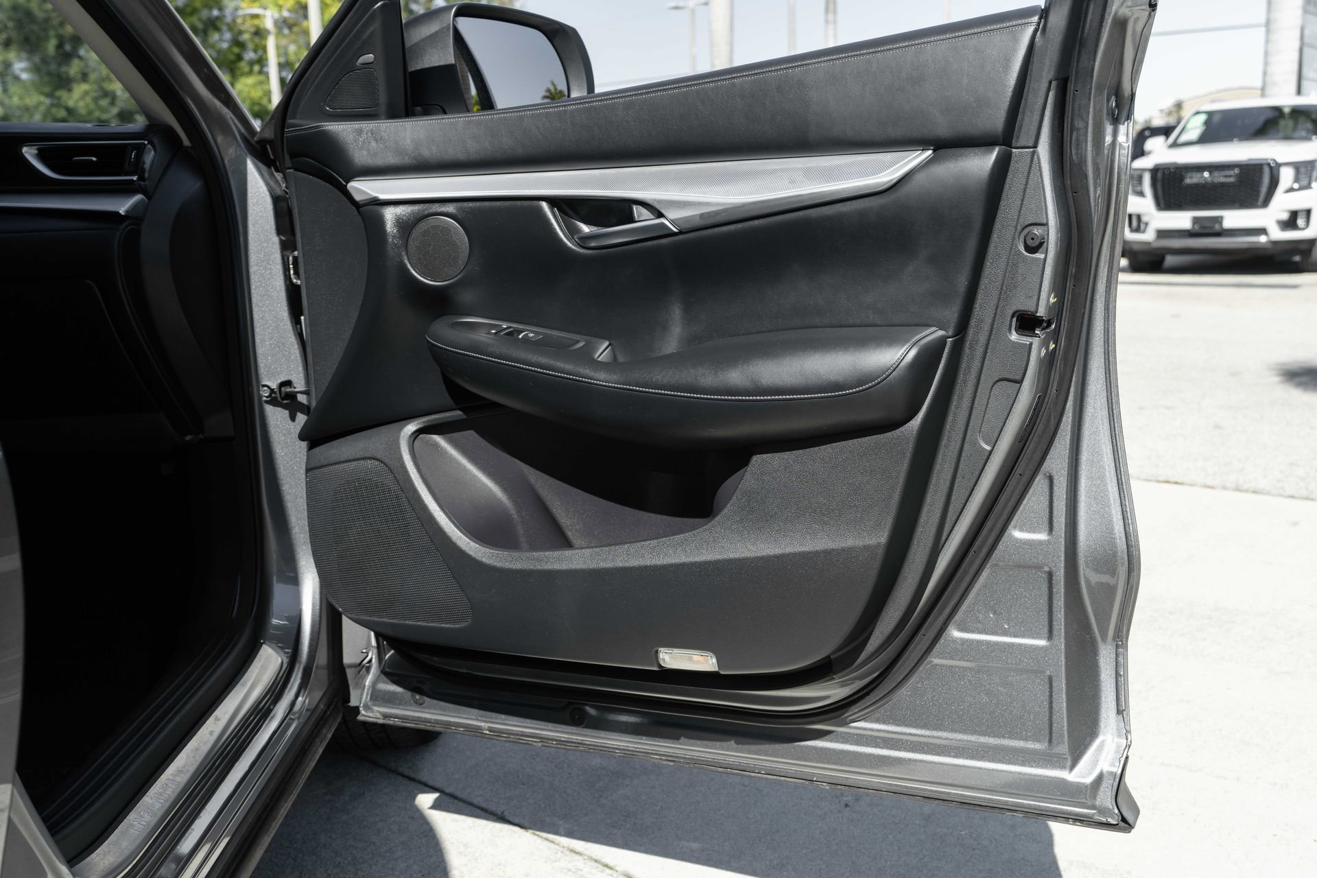 Certified 2021 INFINITI QX50 Luxe image 36