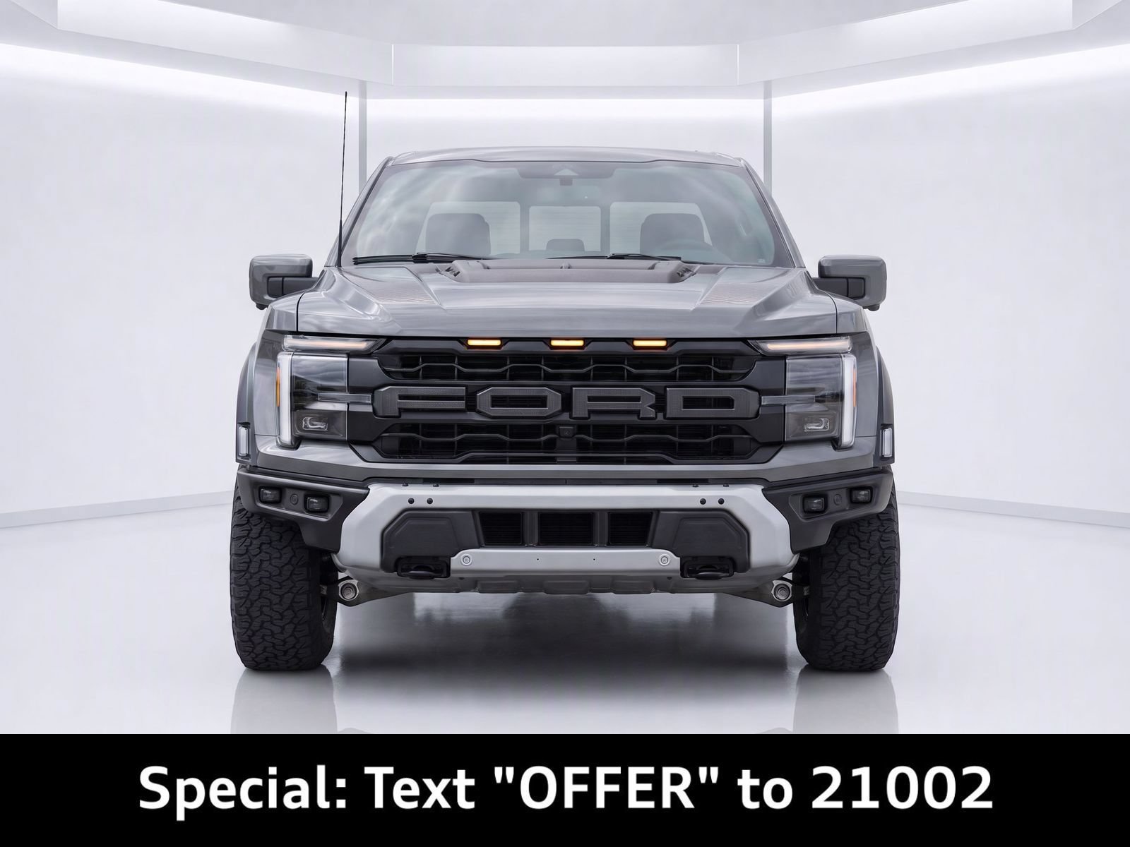 Used 2025 Ford F150 Raptor AWD/4WD image 5