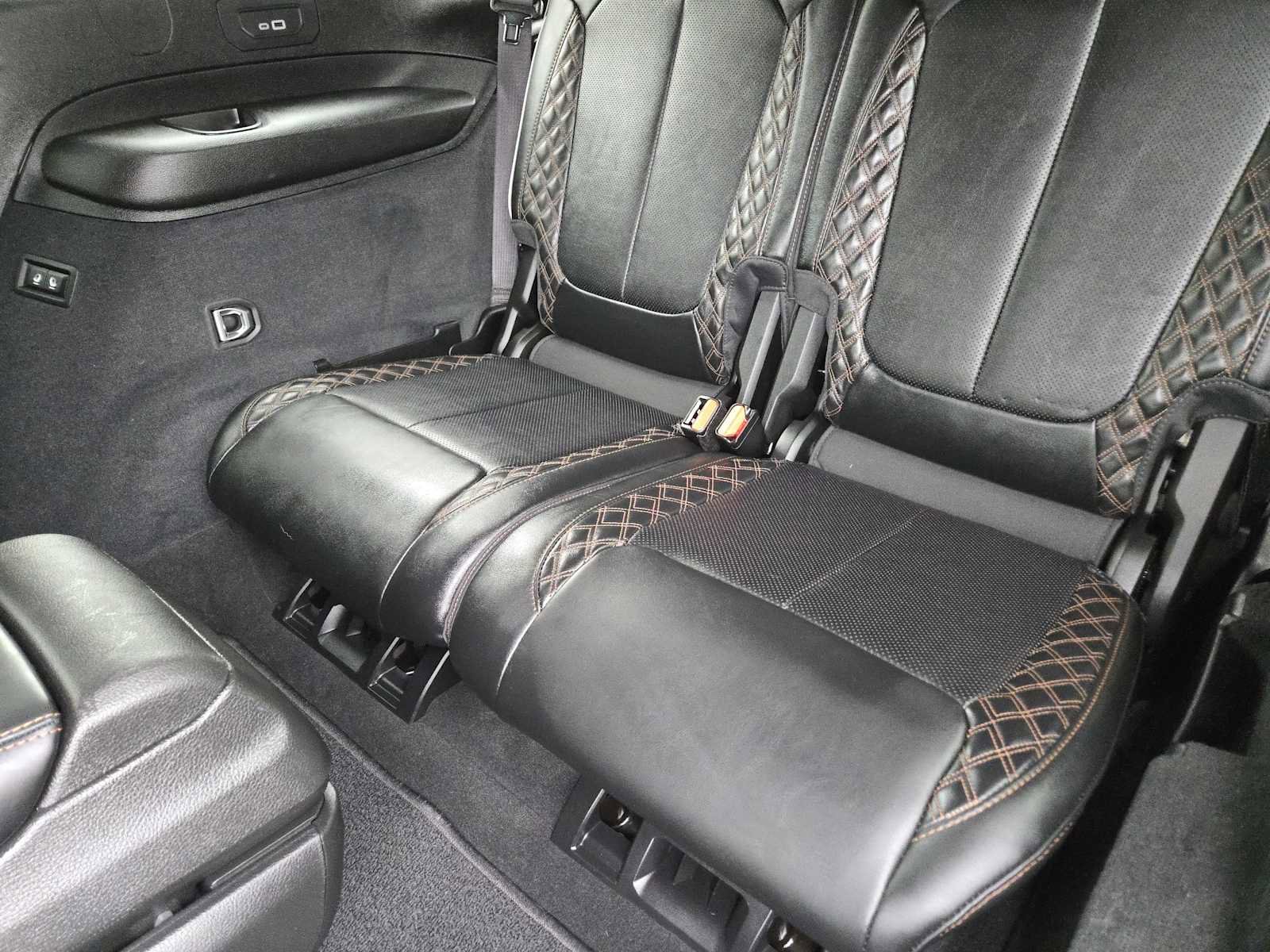 Used 2023 Jeep Grand Cherokee L Summit w/ Luxury Tech Group V image 30