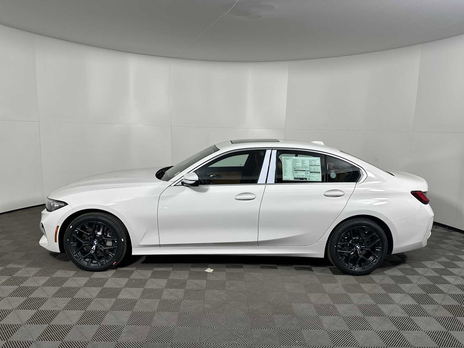 New 2026 BMW 330i xDrive Sedan w/ Premium Package image 4