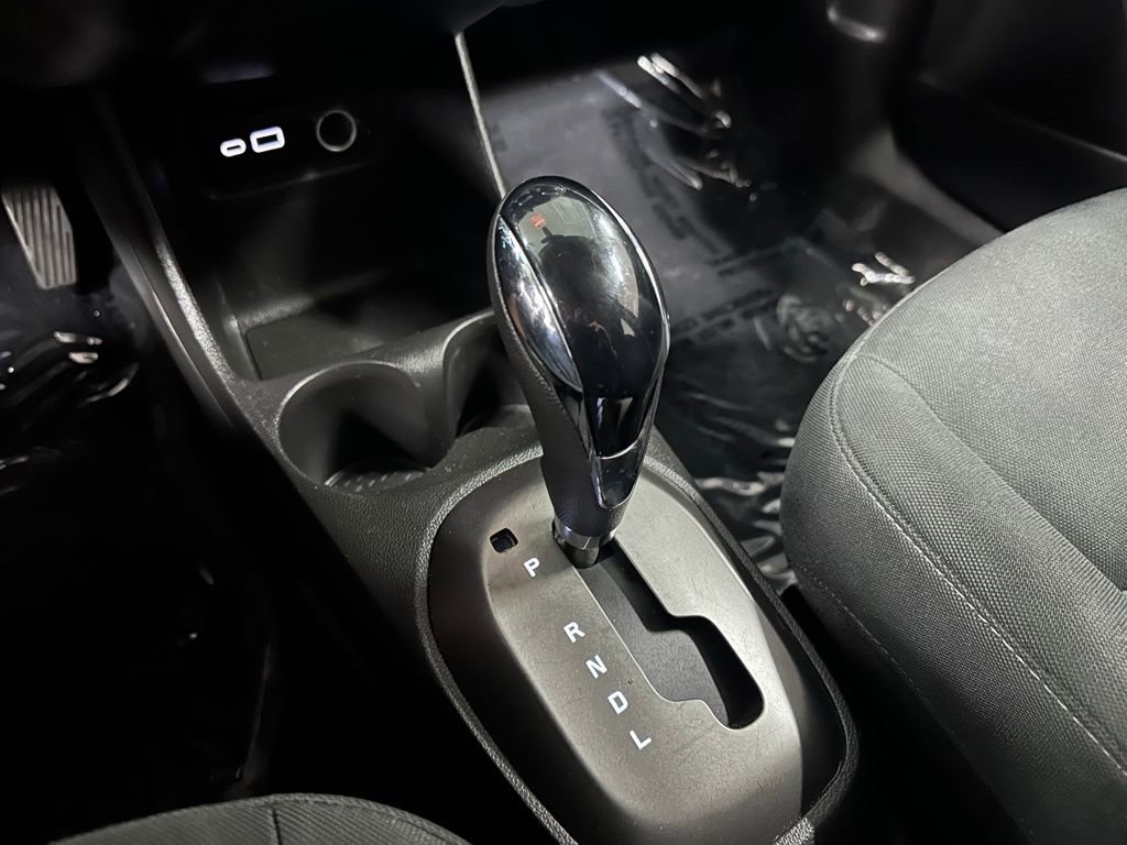 Used 2021 Chevrolet Spark LT image 22