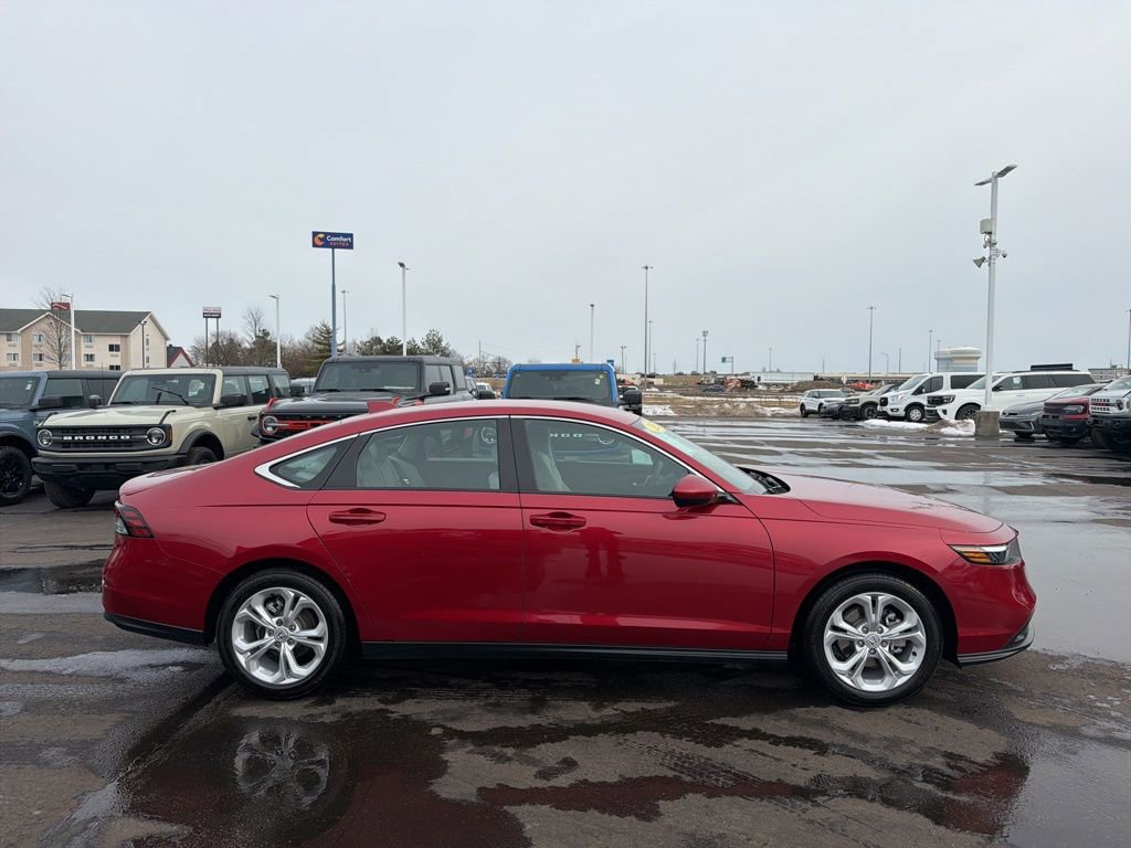 Used 2025 Honda Accord LX image 8