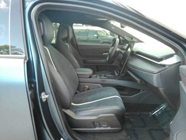 Used 2023 Fisker Ocean One AWD/4WD image 18