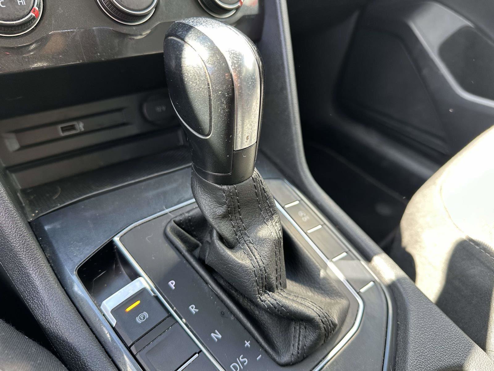 Used 2019 Volkswagen Tiguan S w/ Driver Assistance Package image 21