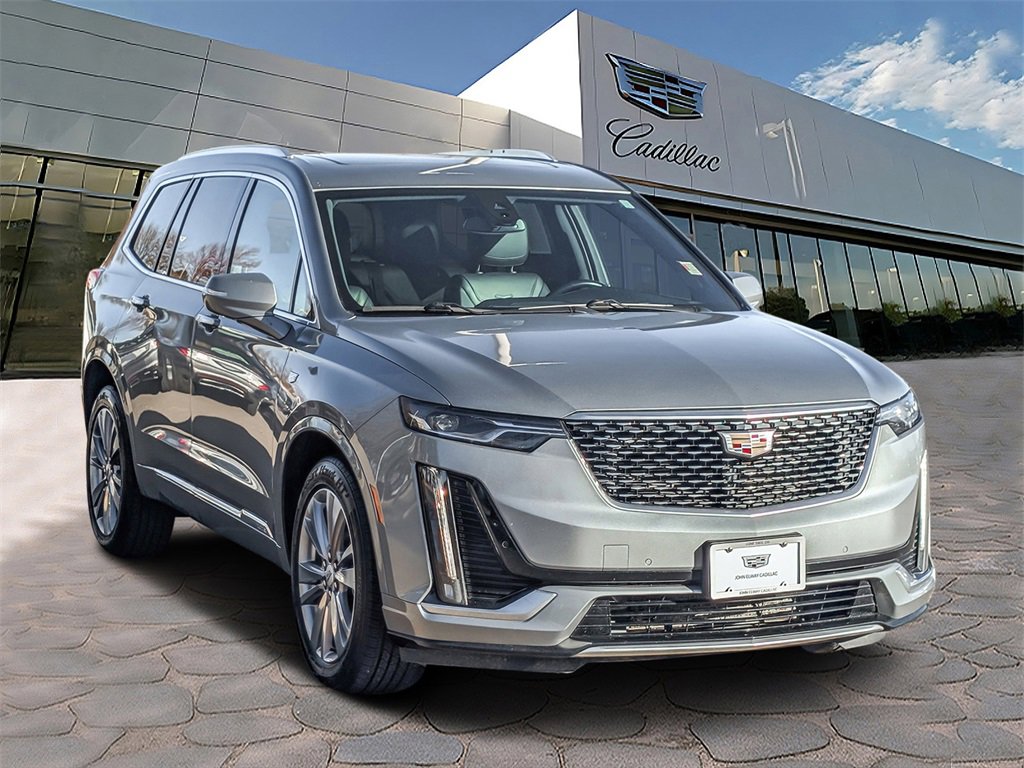 Used 2023 Cadillac XT6 Premium Luxury image 5