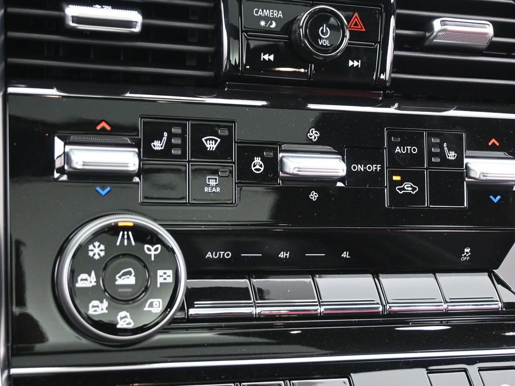 New 2026 Nissan Armada NISMO image 12