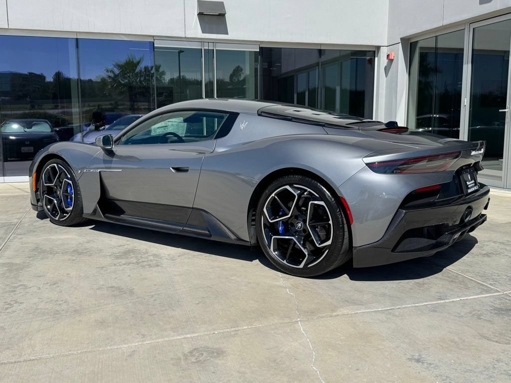 New 2023 Maserati MC20 Coupe RWD image 5