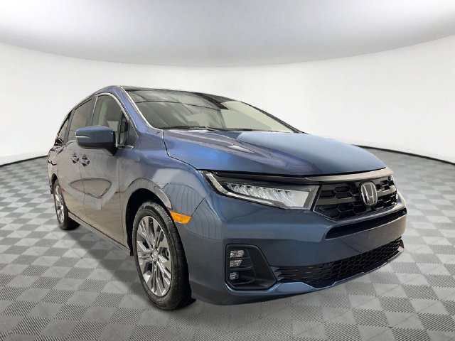 New 2027 Honda Odyssey Touring image 8