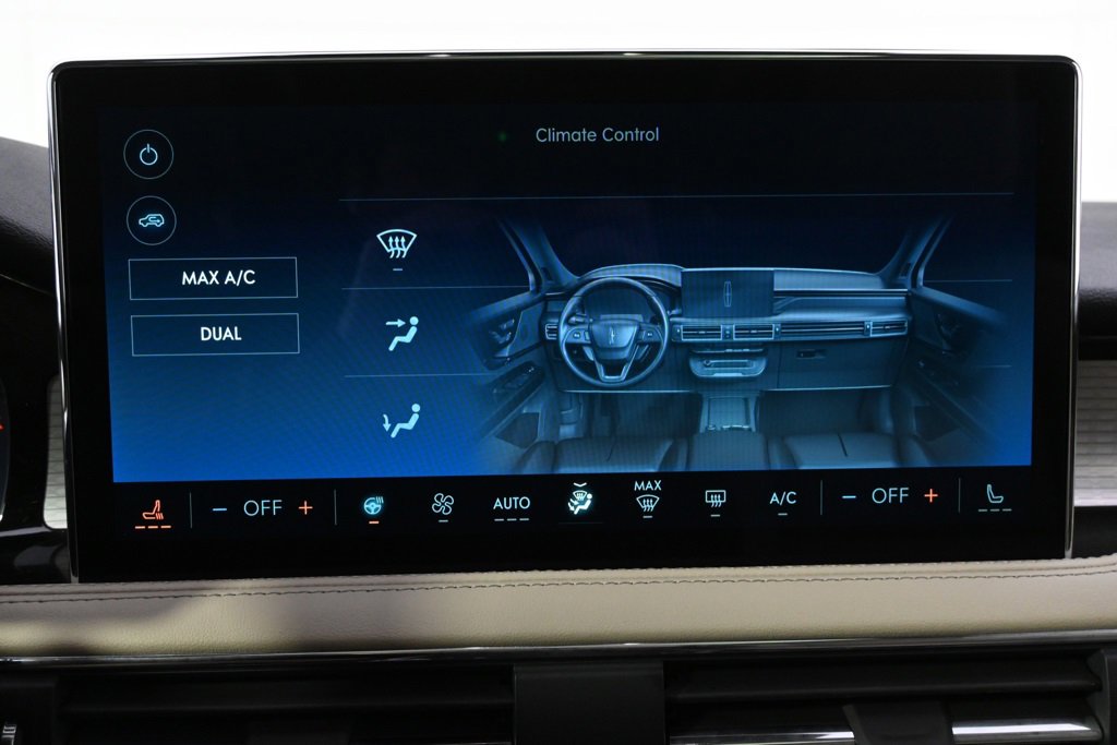 New 2026 Lincoln Corsair Premiere image 30