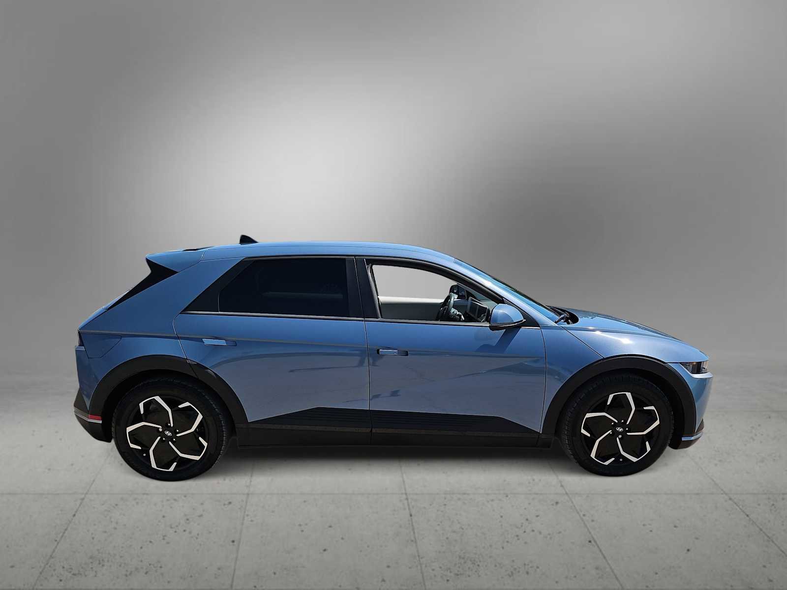 Used 2024 Hyundai Ioniq 5 SEL image 9