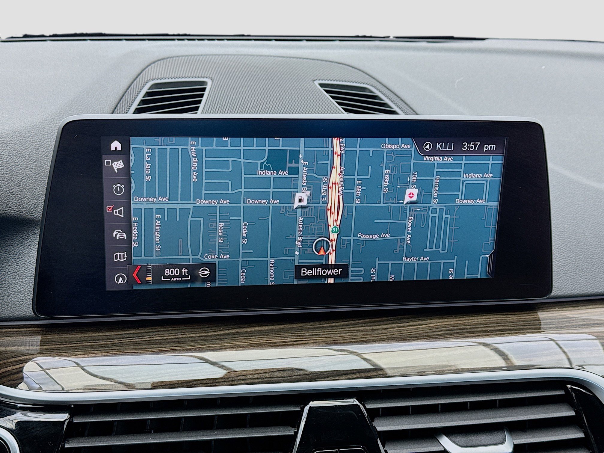 Used 2019 BMW 530i w/ Convenience Package RWD image 9