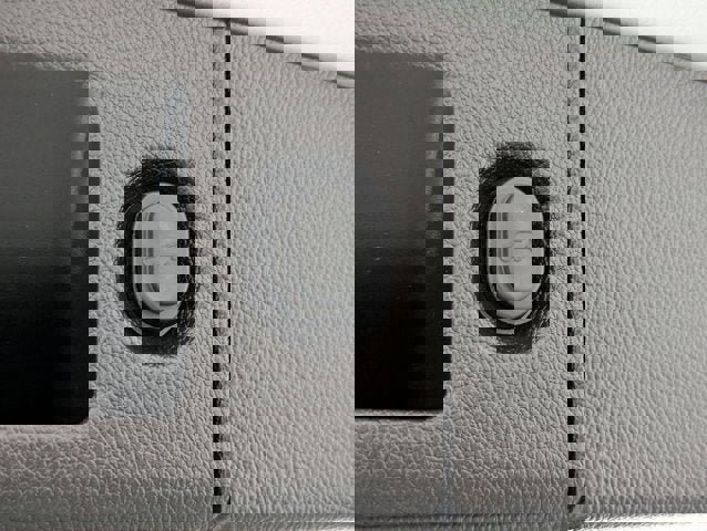 Used 2016 GMC Yukon XL Denali w/ Open Road Package image 35