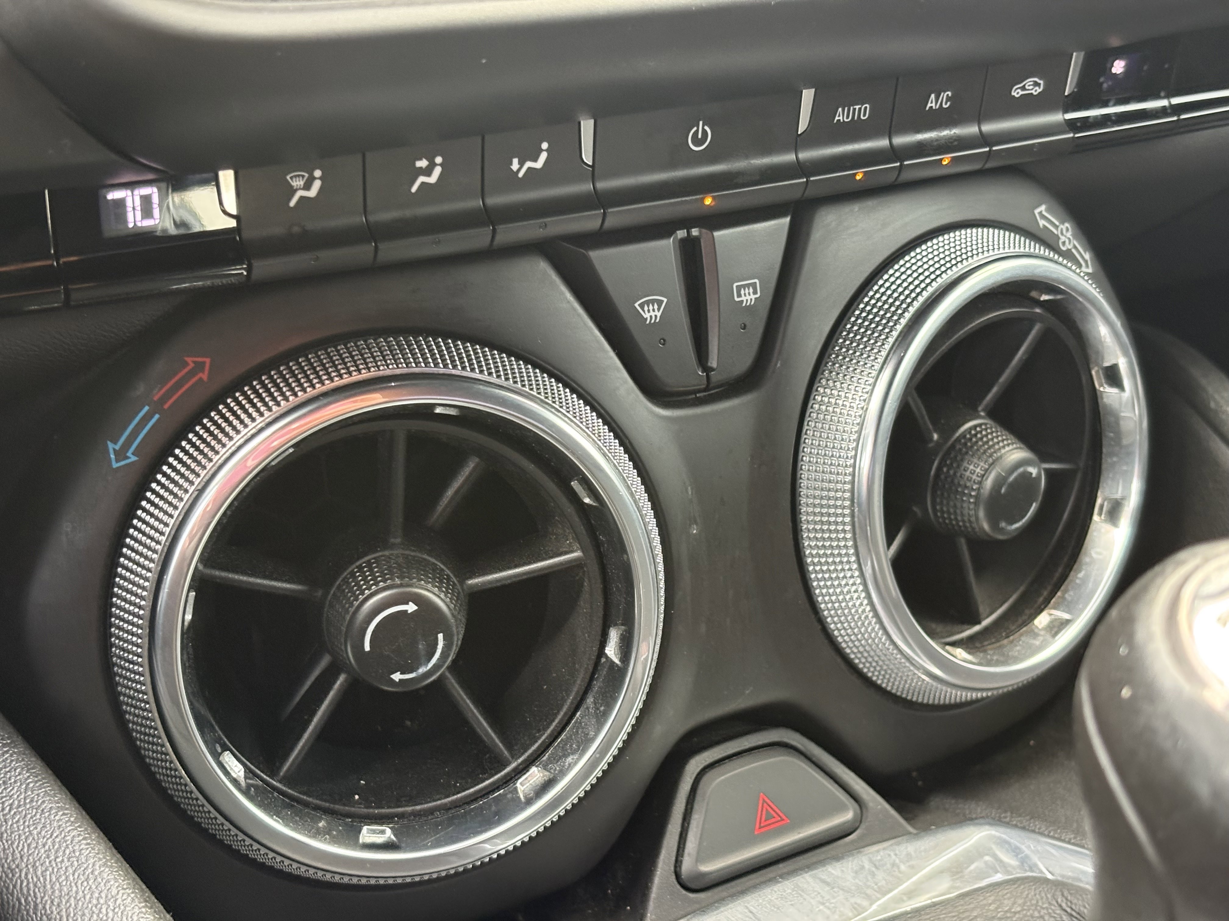 Used 2017 Chevrolet Camaro LT image 21