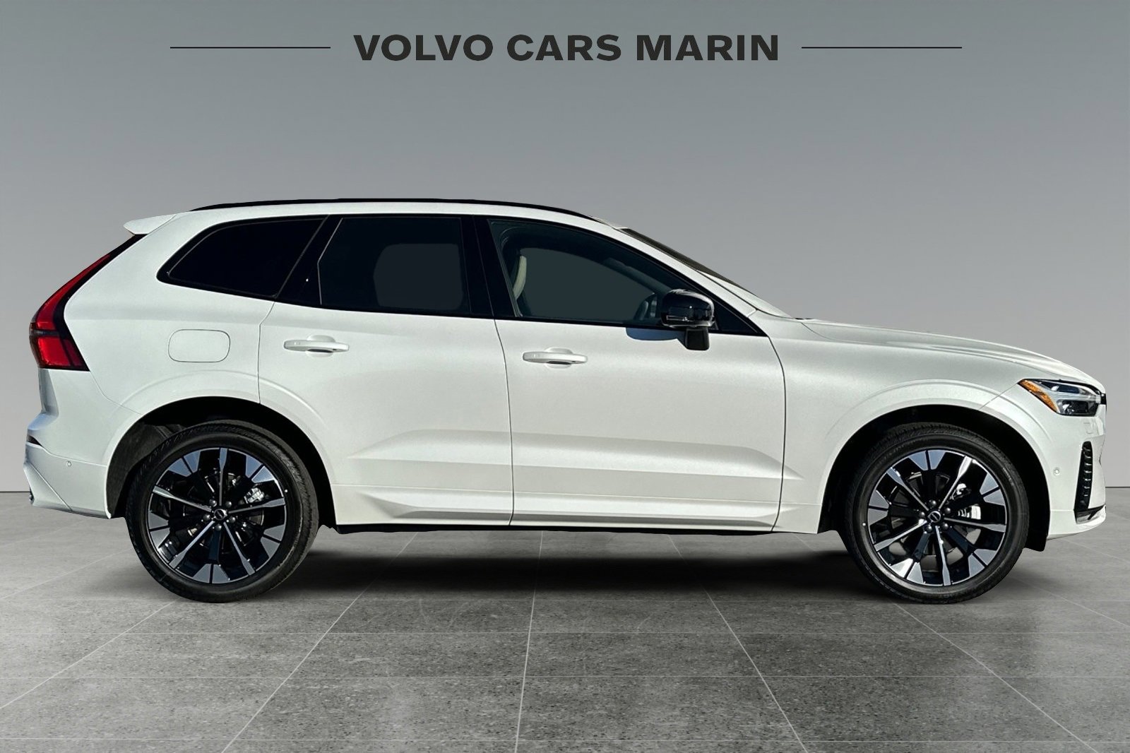 New 2026 Volvo XC60 B5 Plus w/ Protection Package Premier image 8