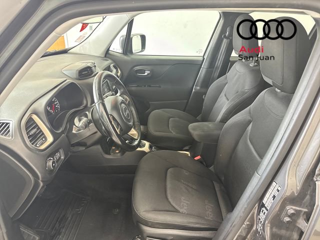 Used 2017 Jeep Renegade Latitude image 22