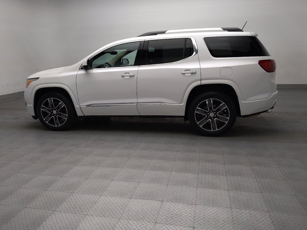 Used 2019 GMC Acadia Denali w/ Technology Package AWD/4WD image 3