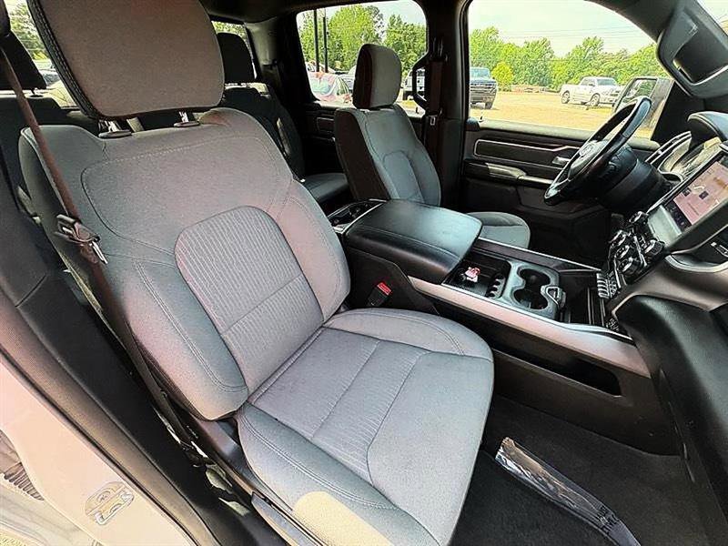 Used 2022 RAM 1500 Big Horn AWD/4WD image 41