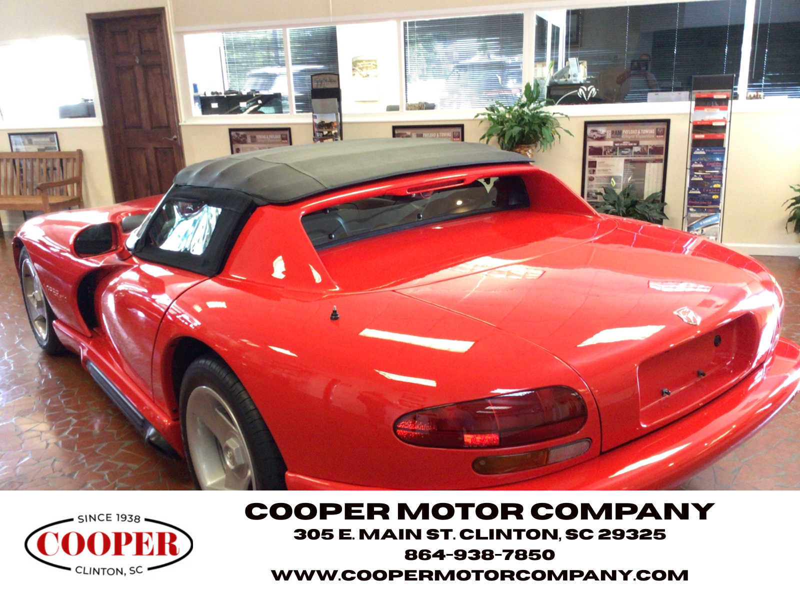 Used 1992 Dodge Viper RT/10 image 4