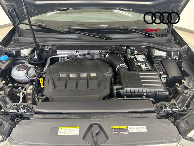 Used 2025 Audi Q3 2.0T Premium w/ Convenience Package image 4