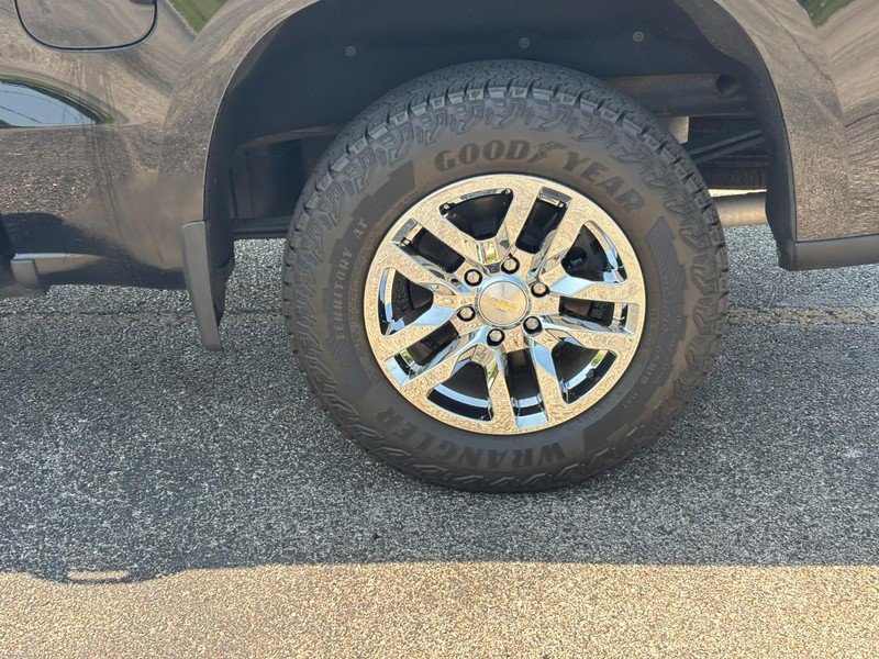 Certified 2020 Chevrolet Silverado 1500 LT w/ All-Star Edition AWD/4WD image 9