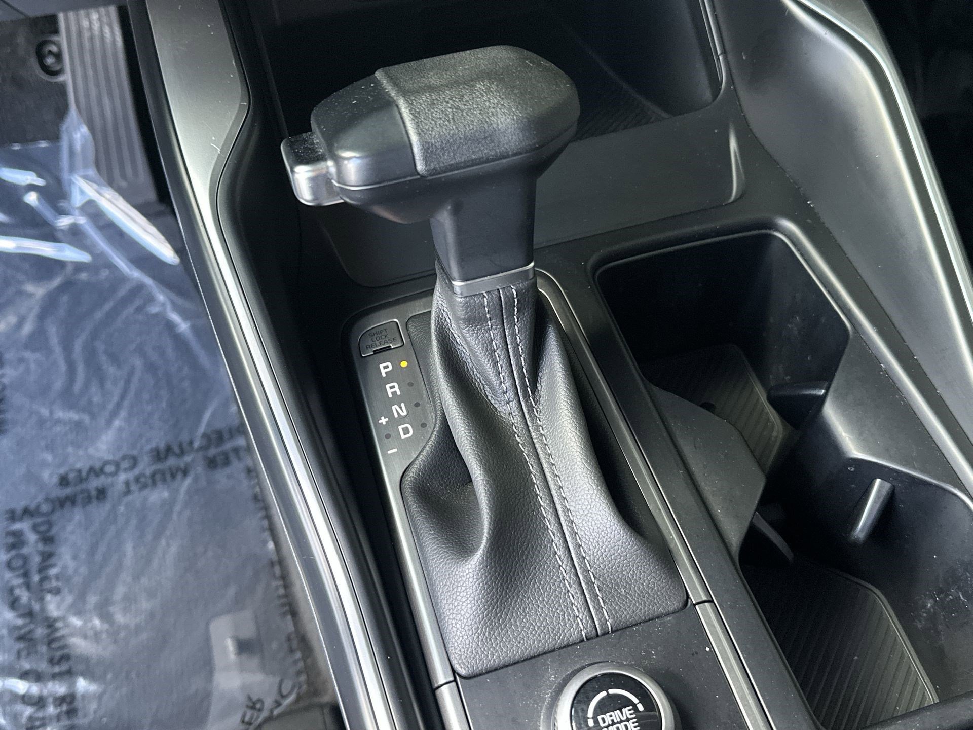 Certified 2024 Kia Sorento LX image 23